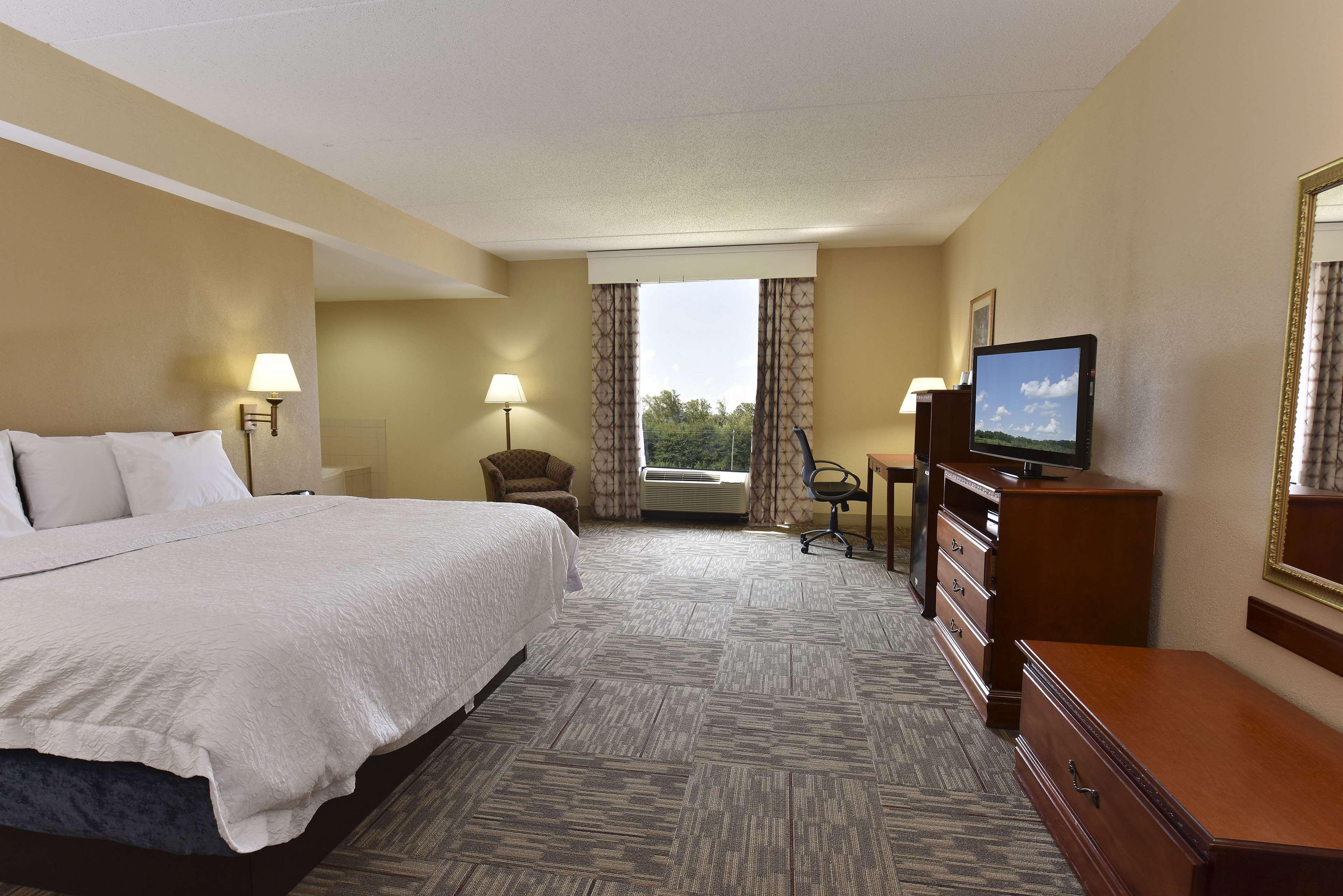 Hampton Inn Сельма Экстерьер фото