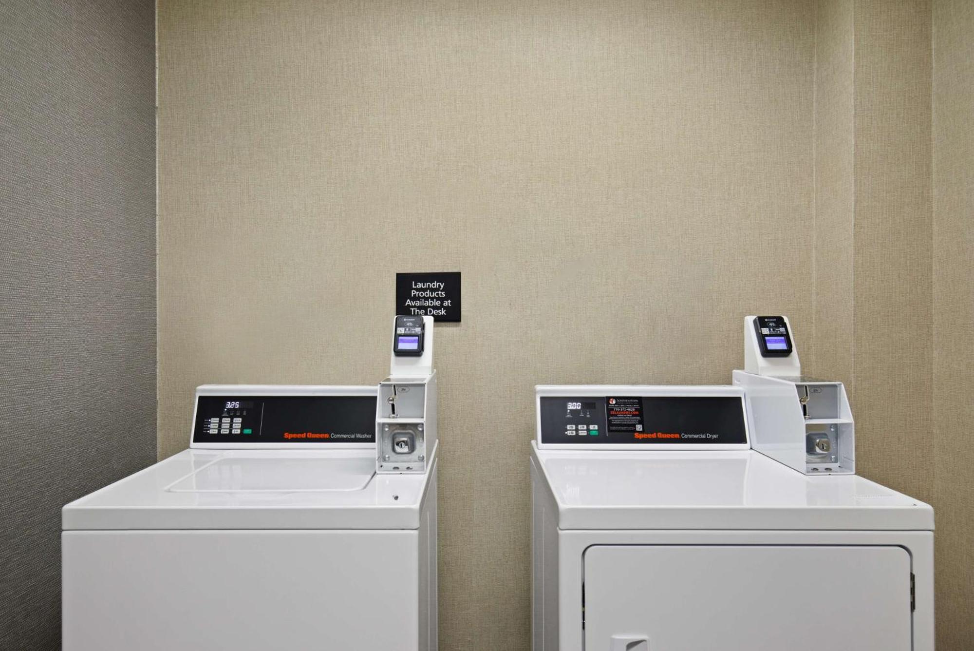 Hampton Inn Сельма Экстерьер фото