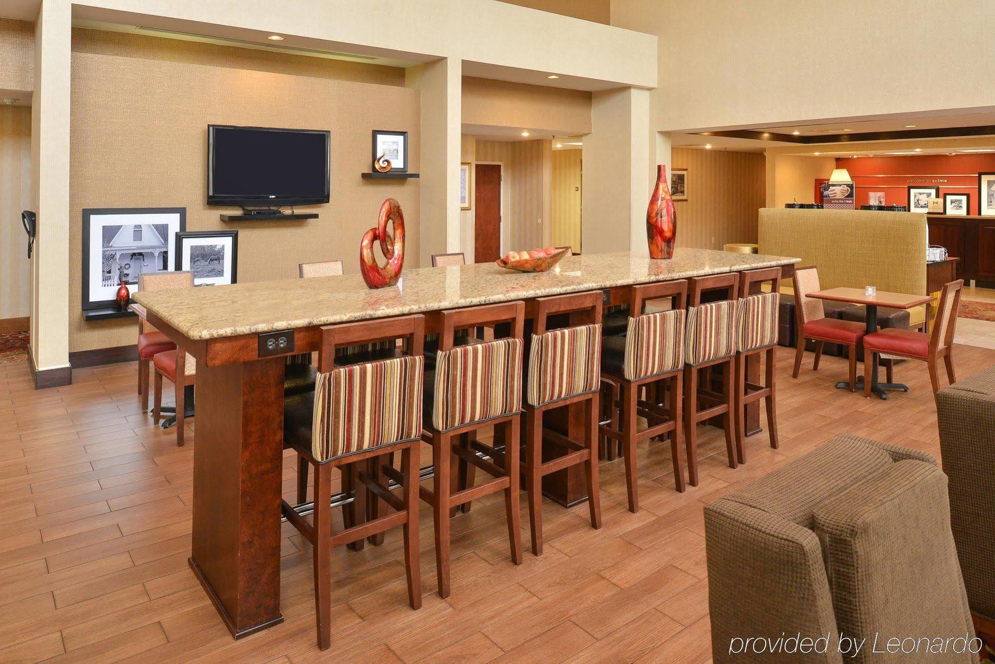 Hampton Inn Сельма Экстерьер фото