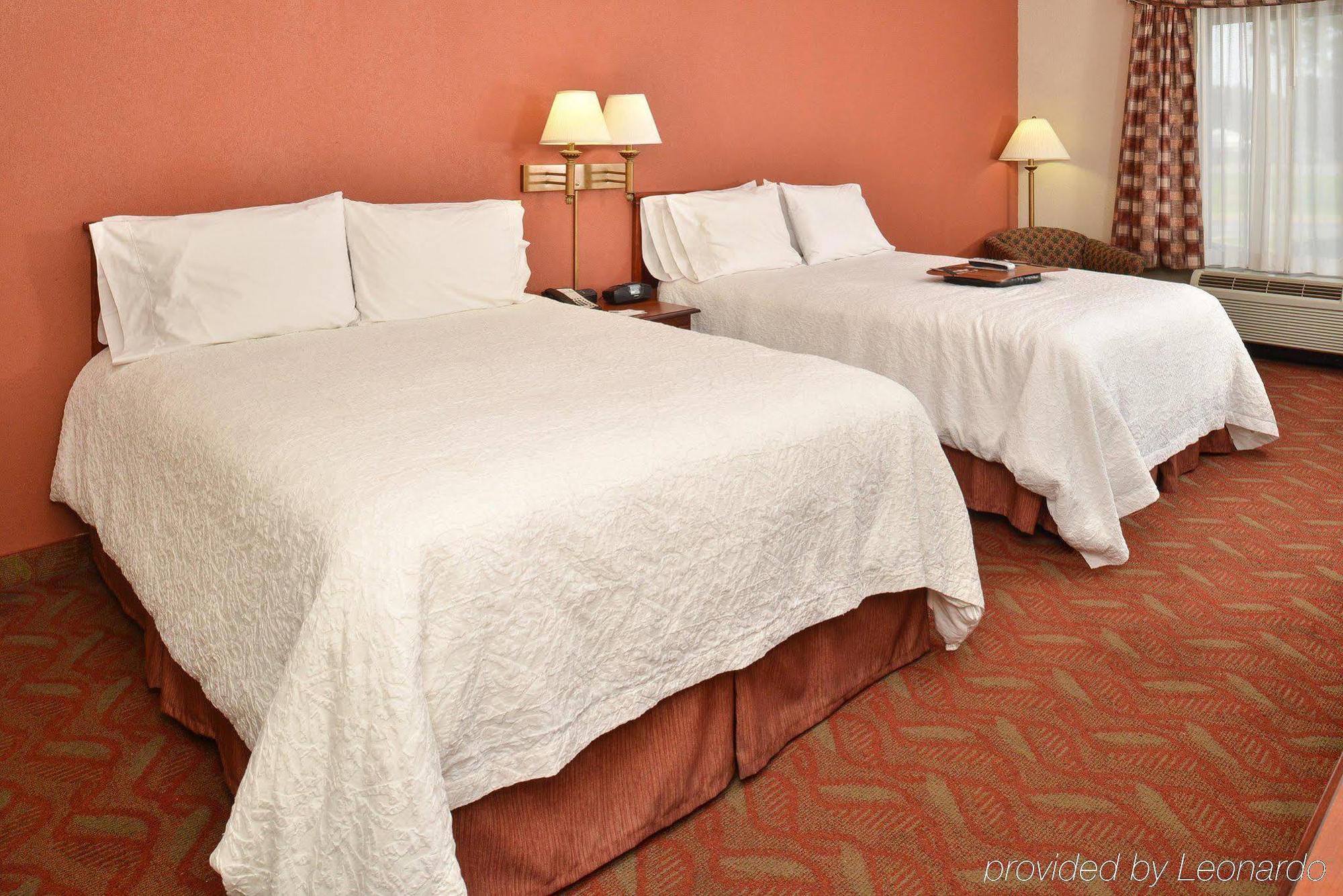 Hampton Inn Сельма Экстерьер фото