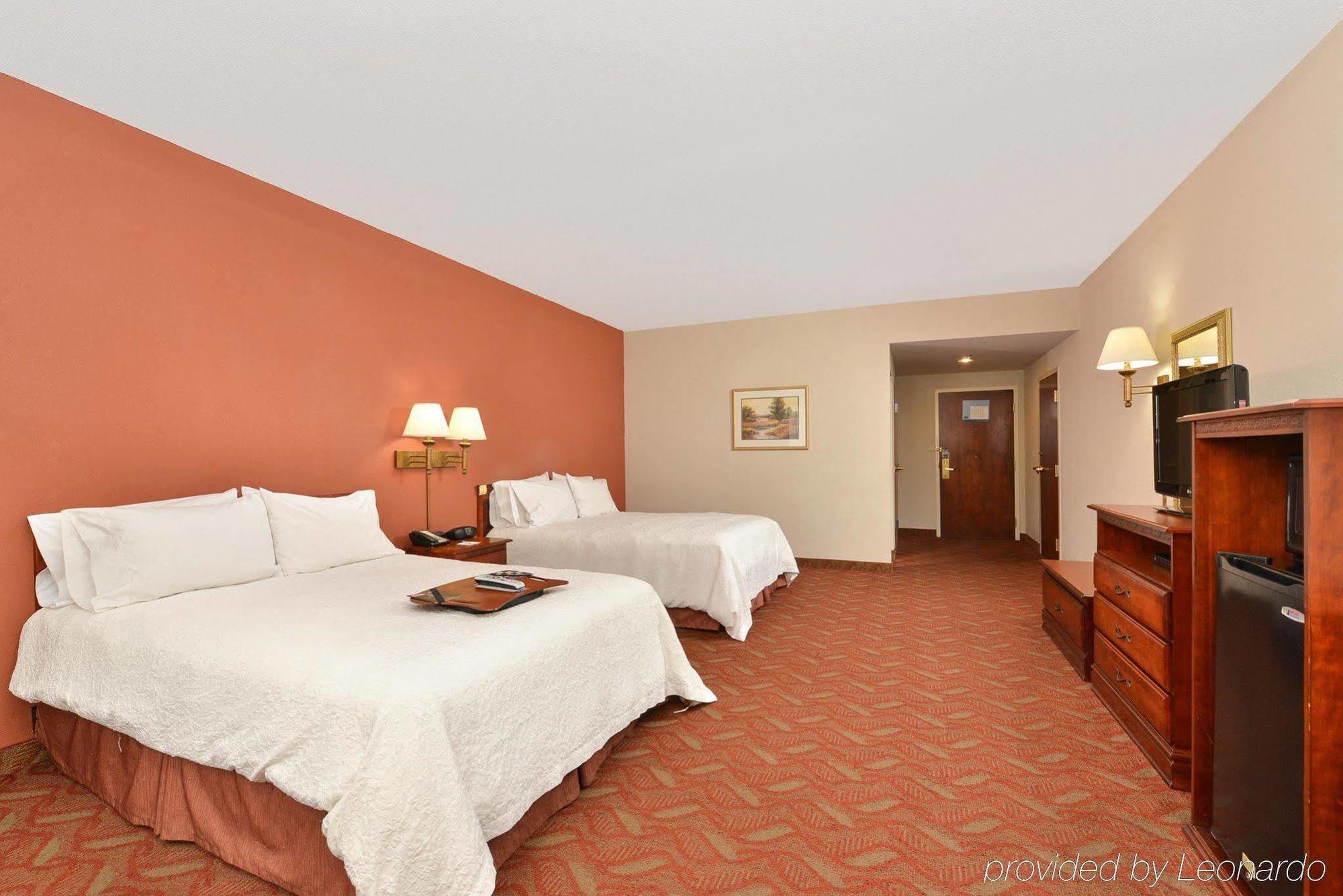 Hampton Inn Сельма Экстерьер фото