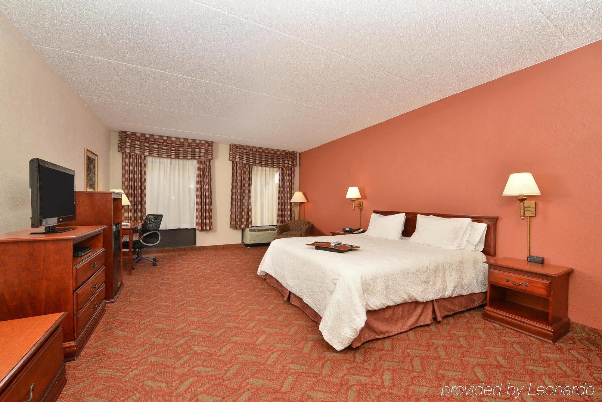 Hampton Inn Сельма Экстерьер фото