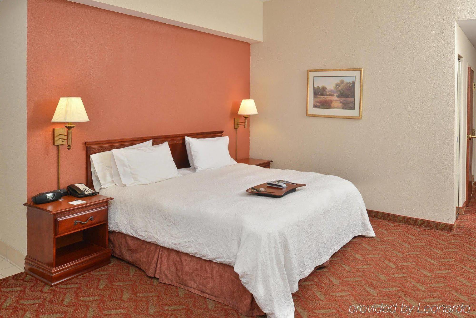 Hampton Inn Сельма Экстерьер фото