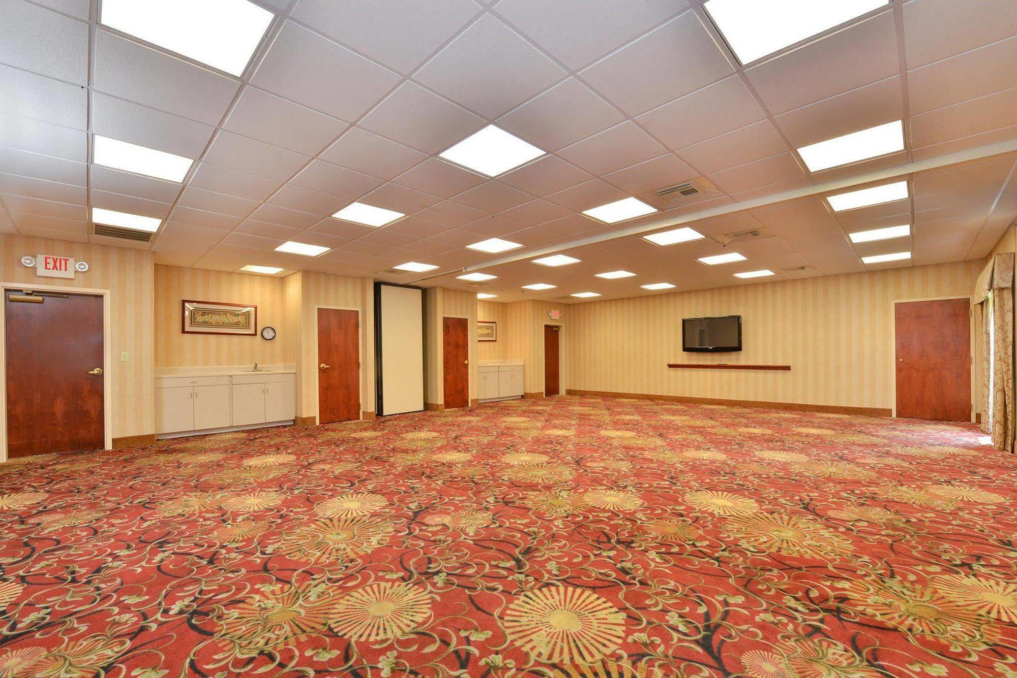 Hampton Inn Сельма Экстерьер фото
