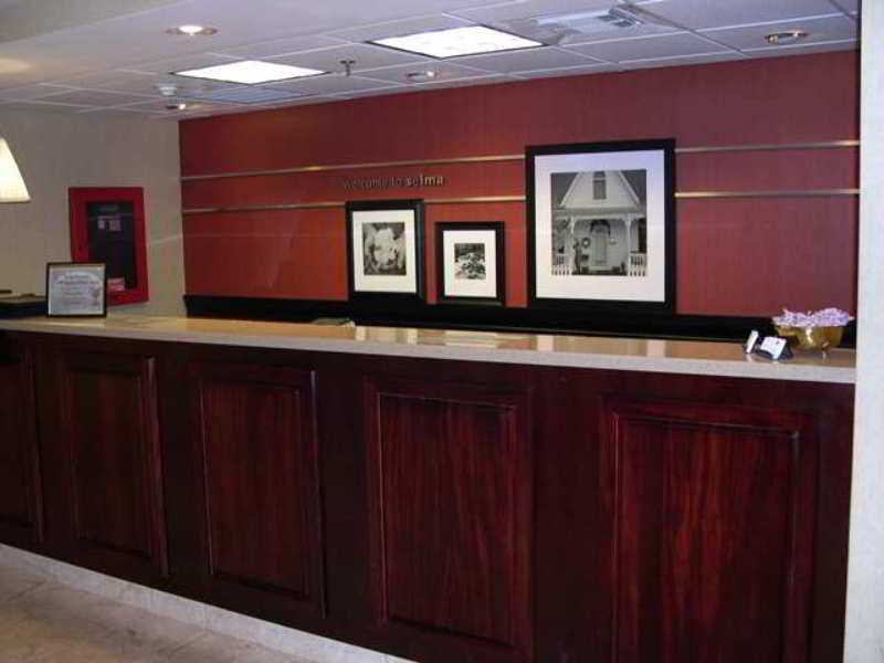 Hampton Inn Сельма Интерьер фото